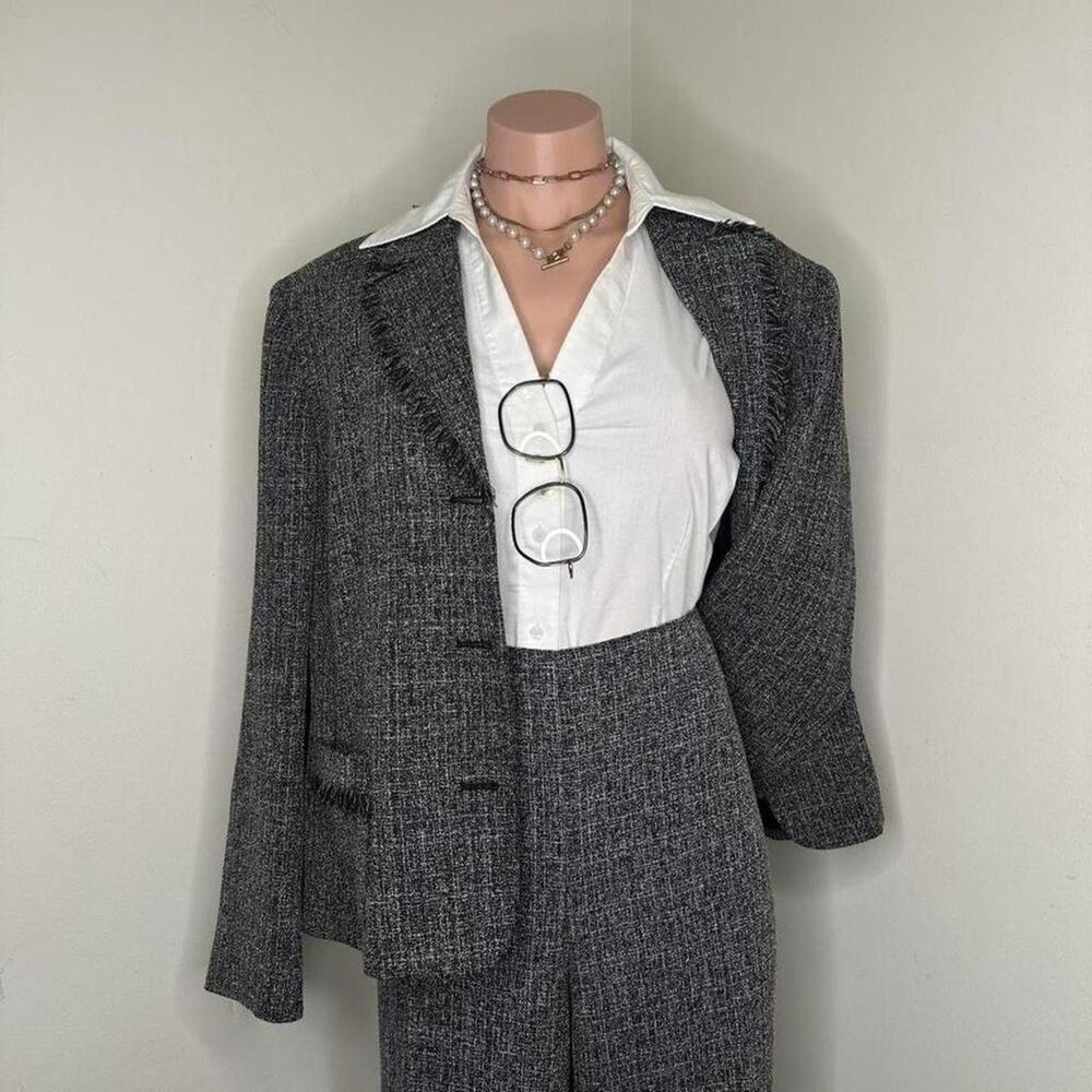 Gray Business Casual Office Work 2 Piiece Pant Suit Size 18P Petite
